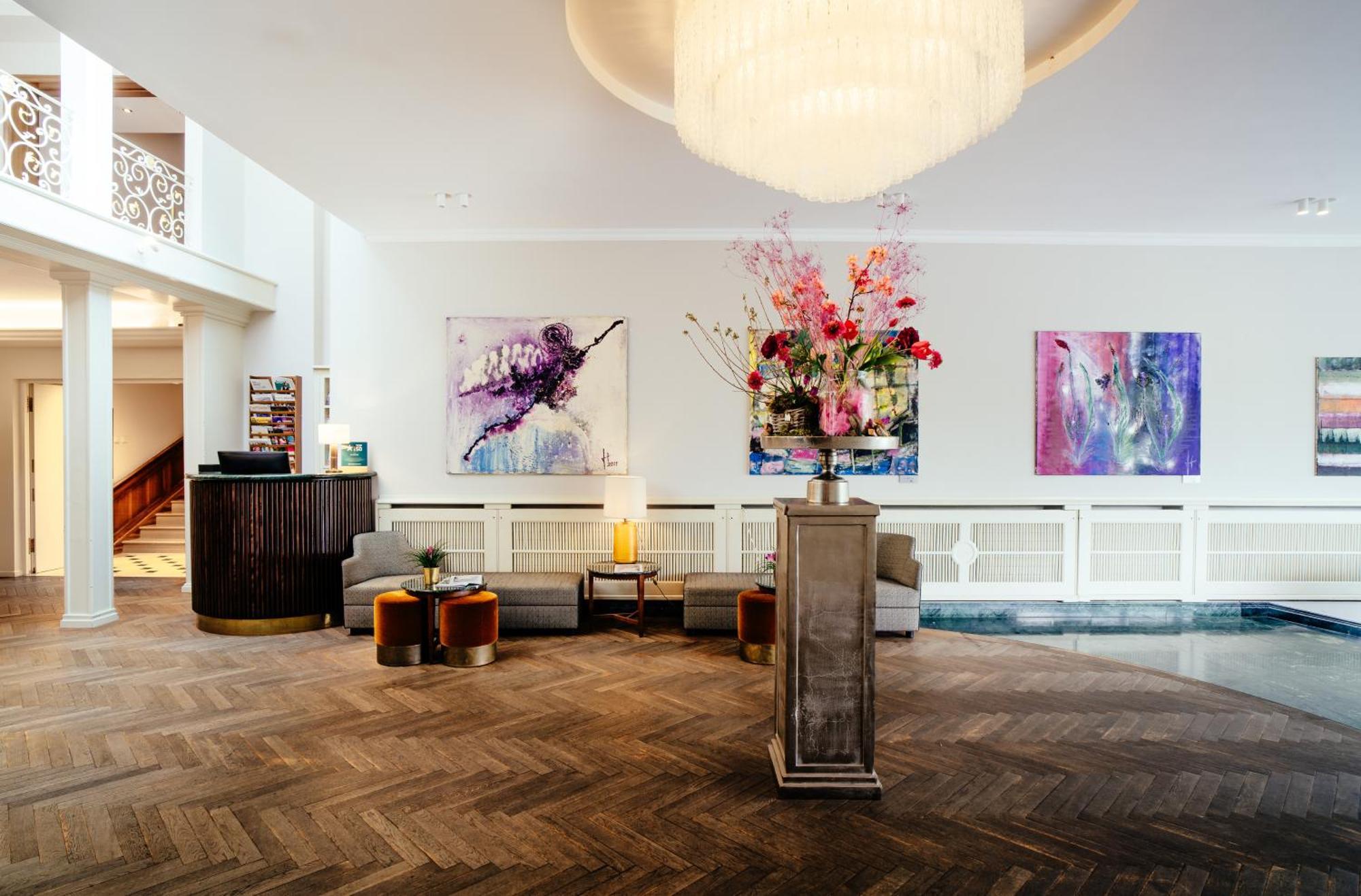 Hotel-Restaurant Erbprinz Ettlingen Bagian luar foto